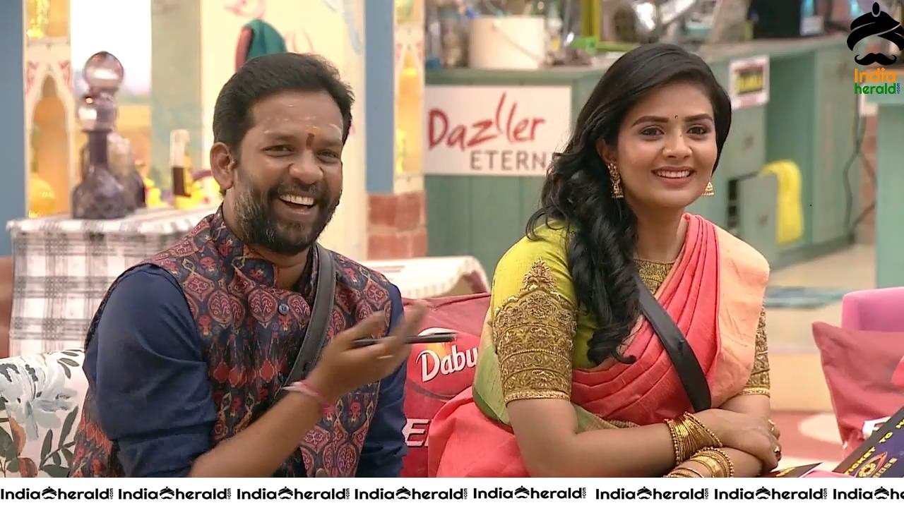 Bigg Boss Telugu Season 3 Day 83 Hot Wallpapers Set 5