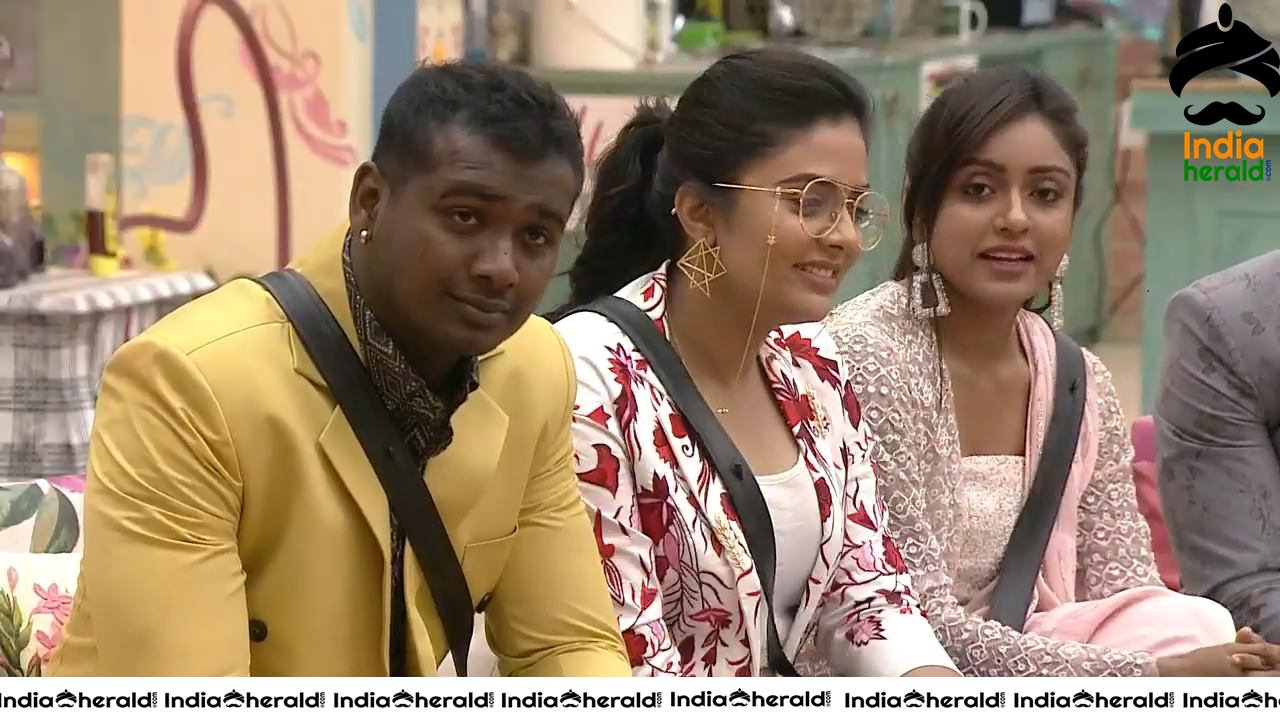 Bigg Boss Telugu Season 3 Day 84 Hot Wallpapers Set 1