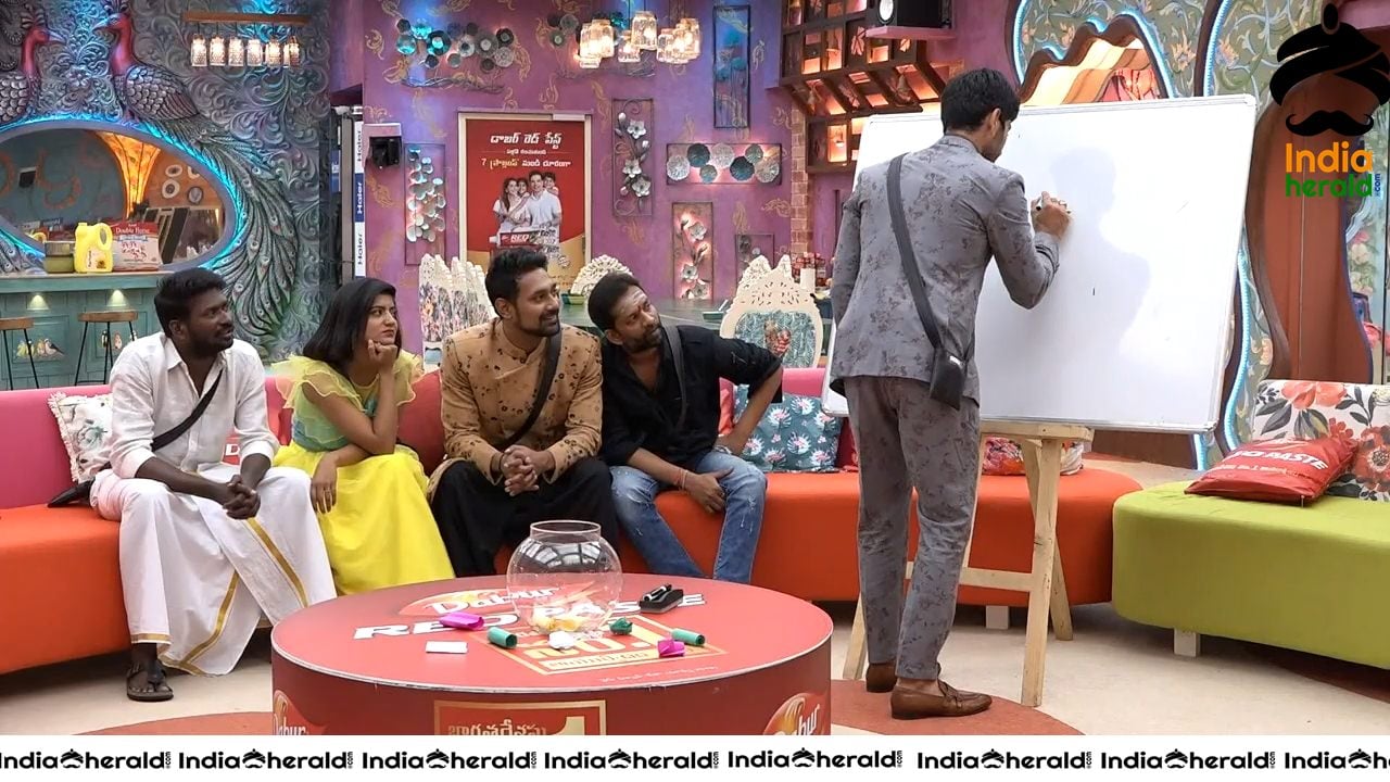 Bigg Boss Telugu Season 3 Day 84 Hot Wallpapers Set 3