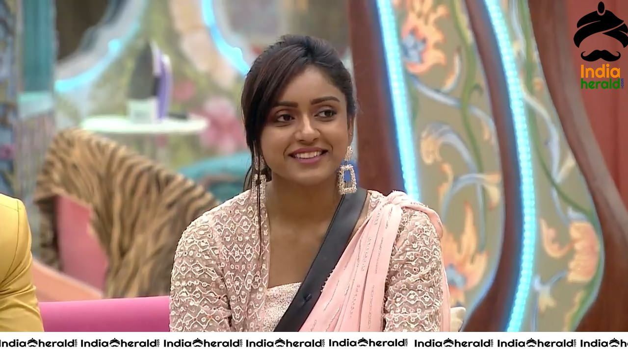 Bigg Boss Telugu Season 3 Day 84 Hot Wallpapers Set 4