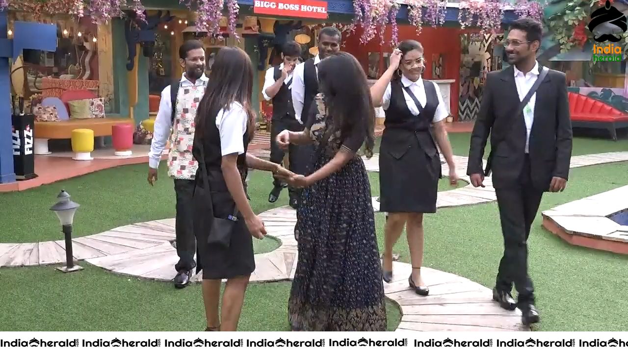 Bigg Boss Telugu Season 3 Day 86 Hot Wallpapers Set 5