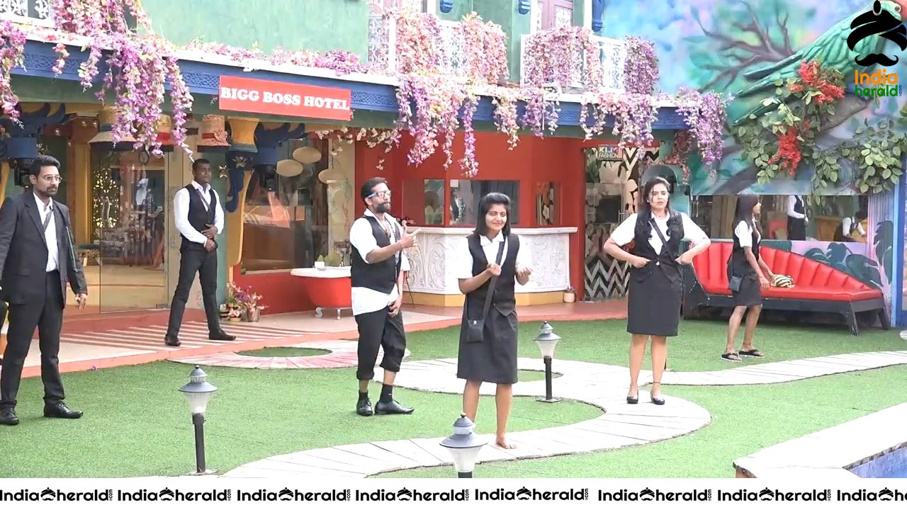 Bigg Boss Telugu Season 3 Day 87 Hot Wallpapers Set 4