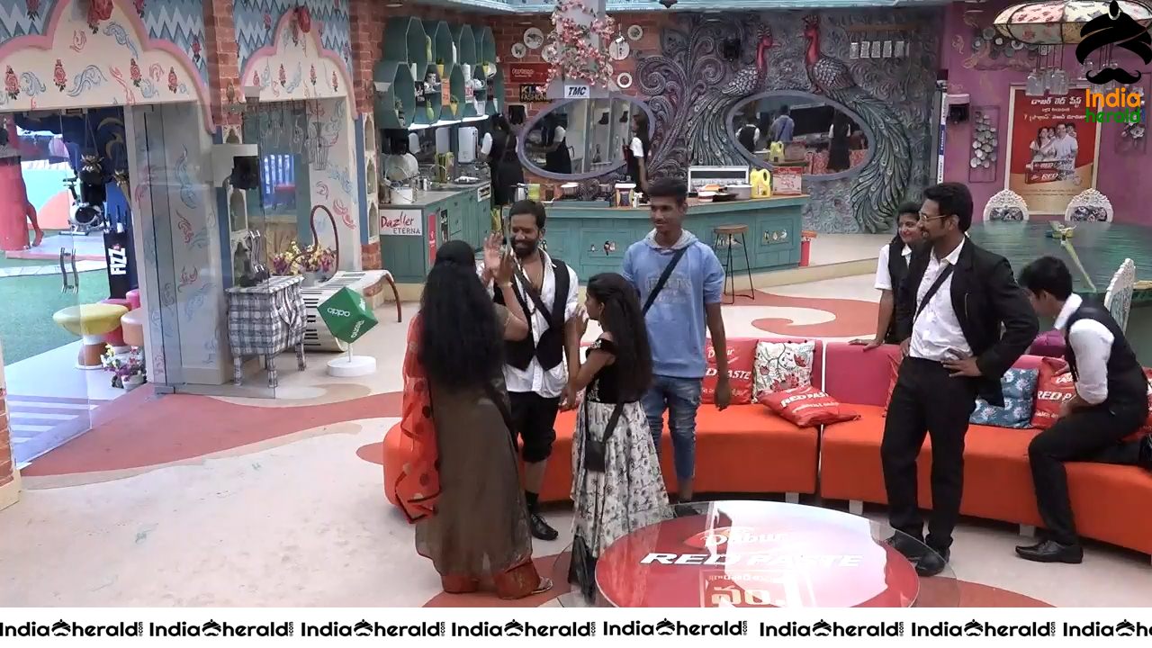 Bigg Boss Telugu Season 3 Day 87 Hot Wallpapers Set 5