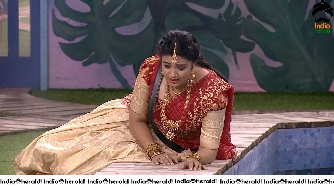 Bigg Boss Telugu Season 3 Day 89 Hot Wallpaper Stills Set 3