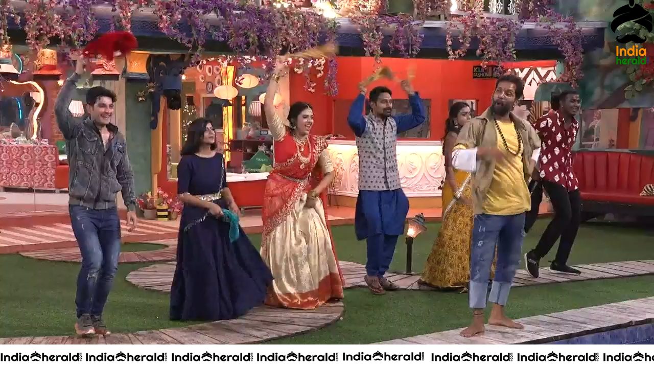 Bigg Boss Telugu Season 3 Day 89 Hot Wallpapers Set 4