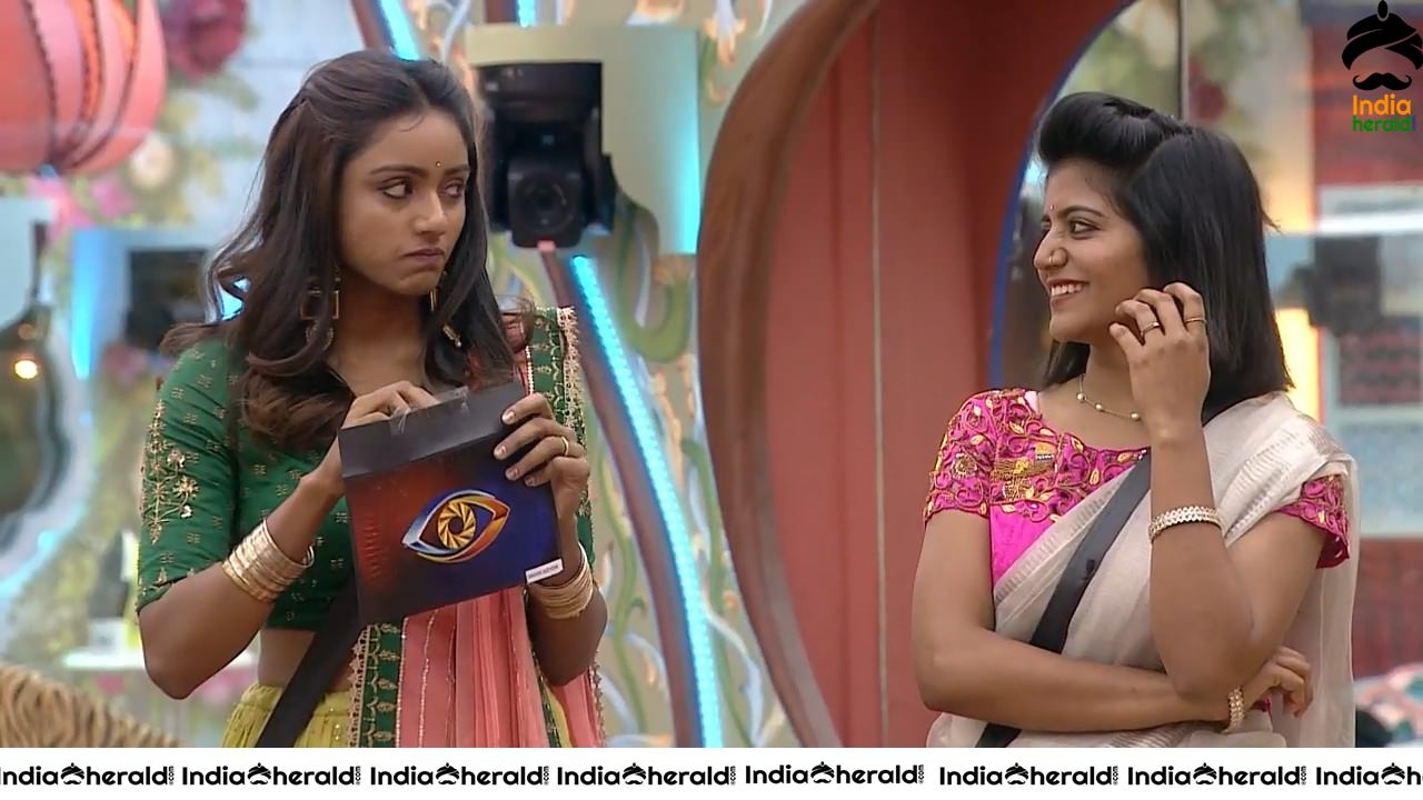 Bigg Boss Telugu Season 3 Day 90 Hot Wallpapers Set 4