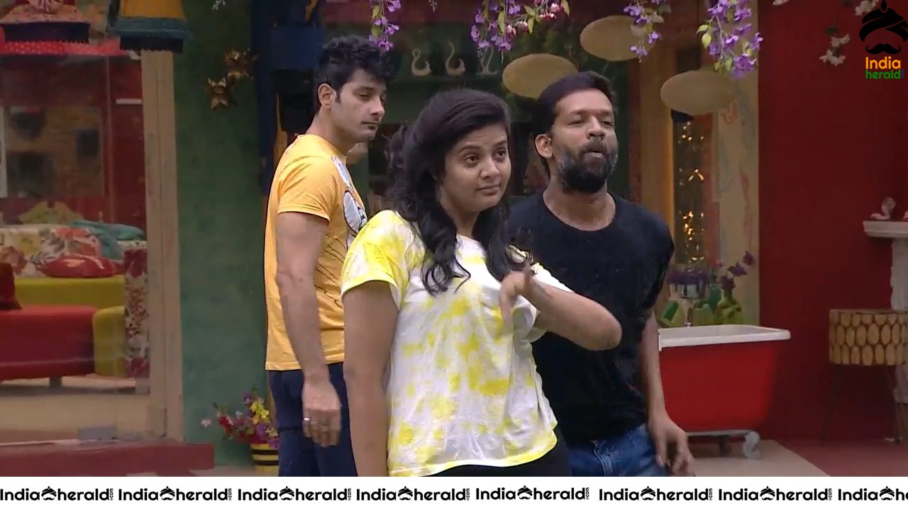 Bigg Boss Telugu Season 3 Day 92 Hot Wallpapers Set 1