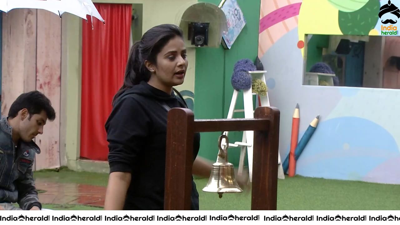 Bigg Boss Telugu Season 3 Day 92 Hot Wallpapers Set 2