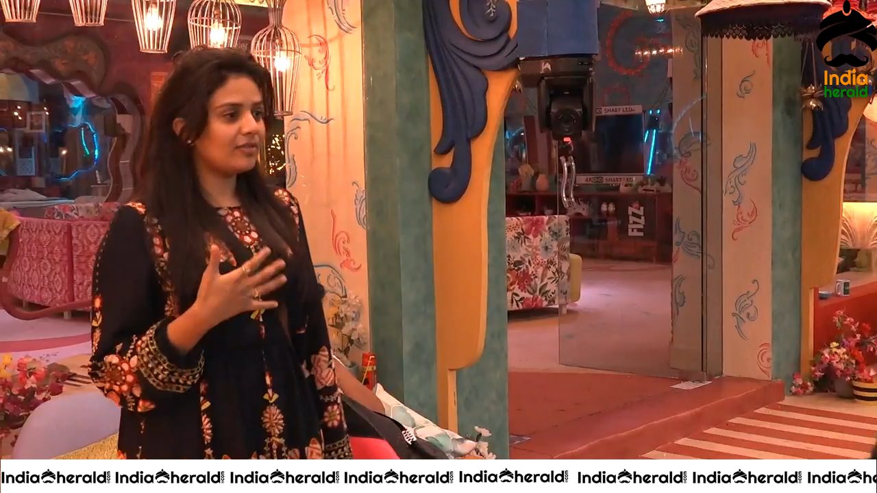 Bigg Boss Telugu Season 3 Day 93 Hot Wallpapers Set 2