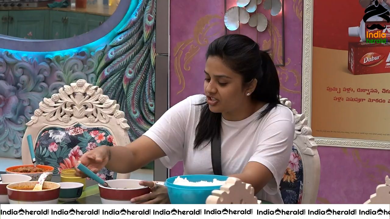 Bigg Boss Telugu Season 3 Day 93 Hot Wallpapers Set 4