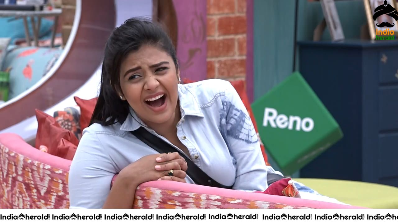 Bigg Boss Telugu Season 3 Day 94 Hot Wallpapers Set 1