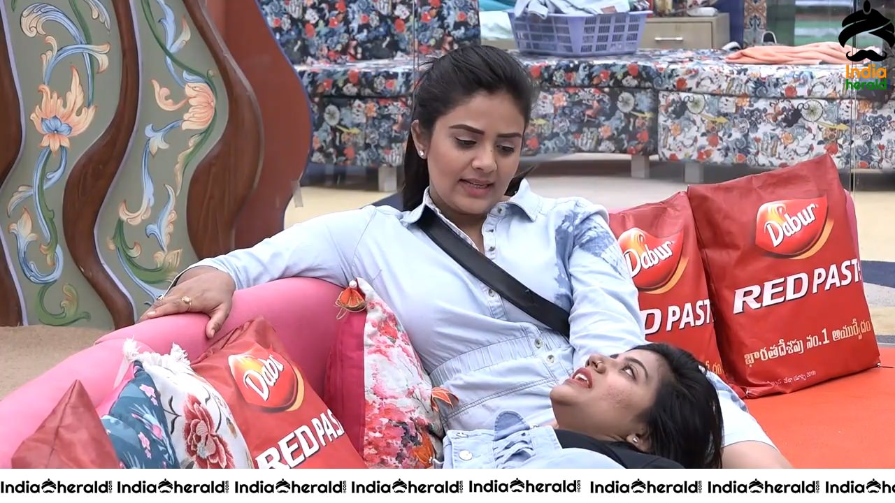 Bigg Boss Telugu Season 3 Day 94 Hot Wallpapers Set 1