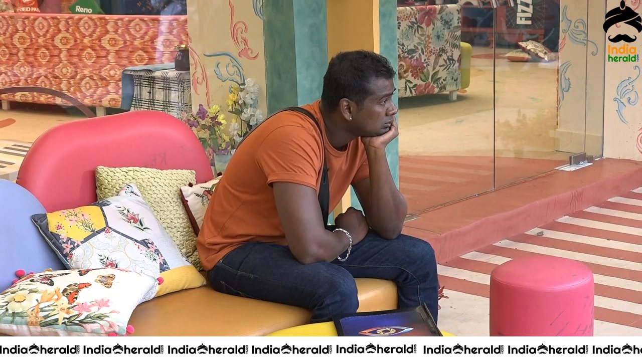 Bigg Boss Telugu Season 3 Day 95 Hot Wallpapers Set 2