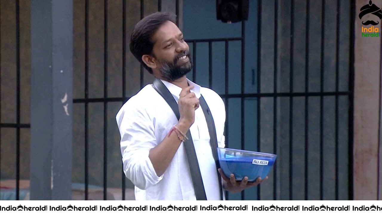 Bigg Boss Telugu Season 3 Day 95 Hot Wallpapers Set 2