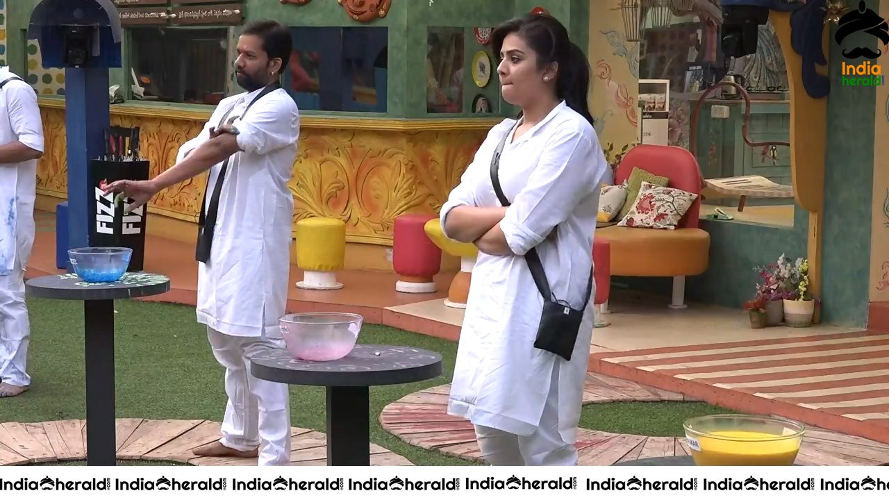 Bigg Boss Telugu Season 3 Day 95 Hot Wallpapers Set 4