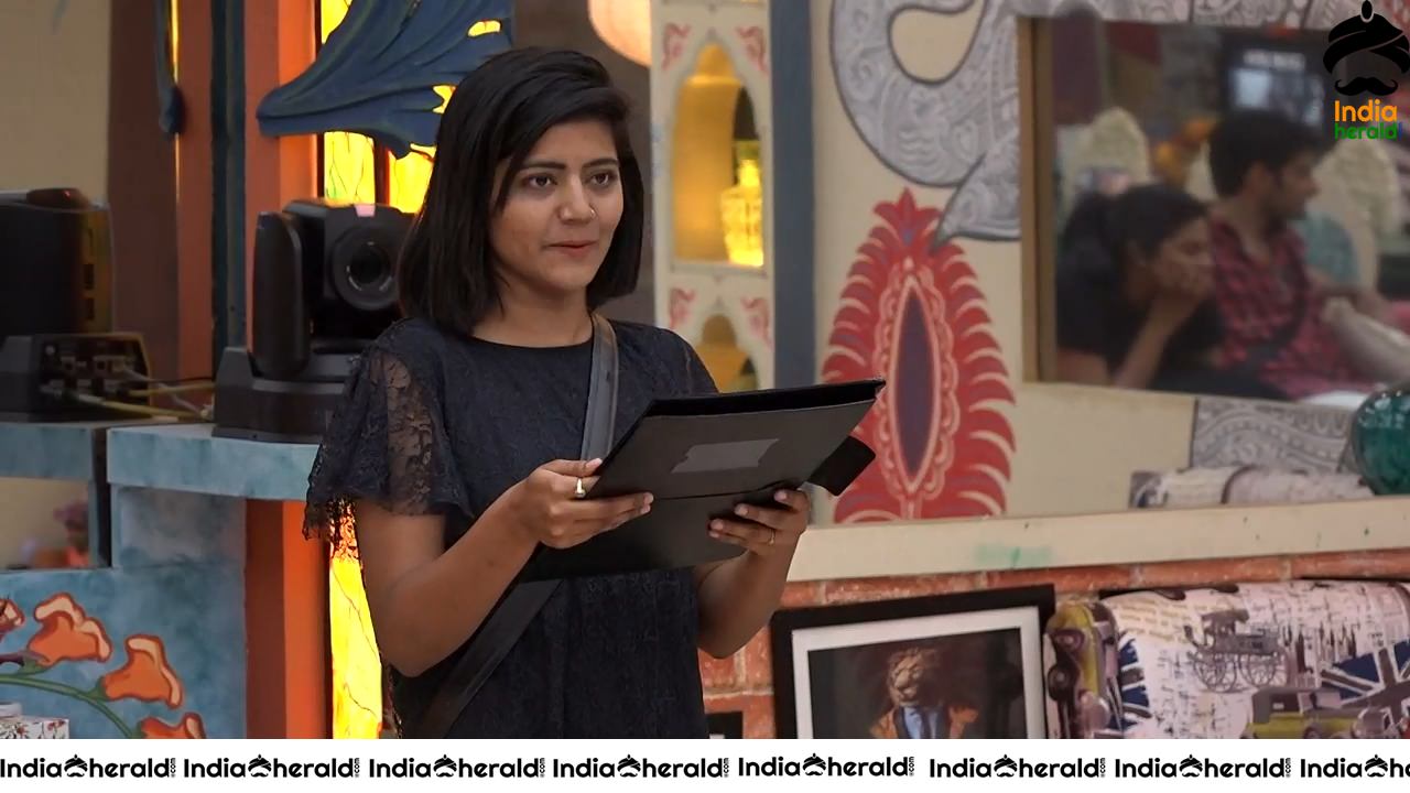 Bigg Boss Telugu Season 3 Day 96 Hot Wallpapers Set 1