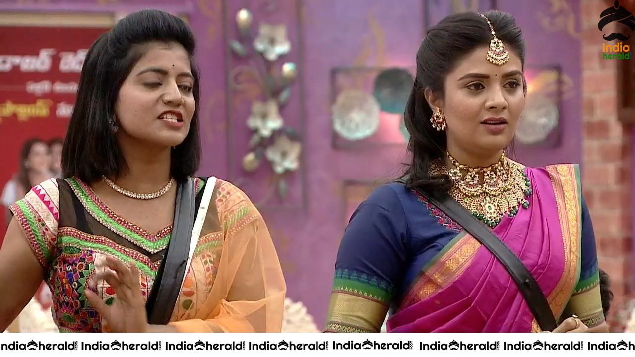 Bigg Boss Telugu Season 3 Day 97 Hot Wallpapers Set 3
