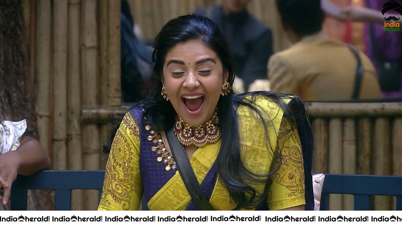 Bigg Boss Telugu Season 3 Day 99 Hot Wallpapers Set 3