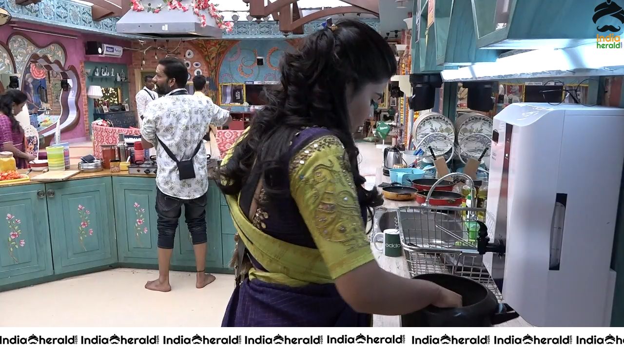 Bigg Boss Telugu Season 3 Day 99 Hot Wallpapers Set 3