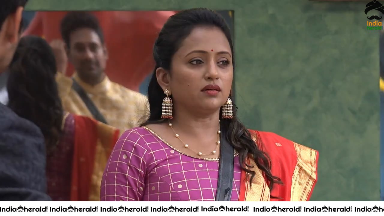 Bigg Boss Telugu Season 3 Day 99 Hot Wallpapers Set 3