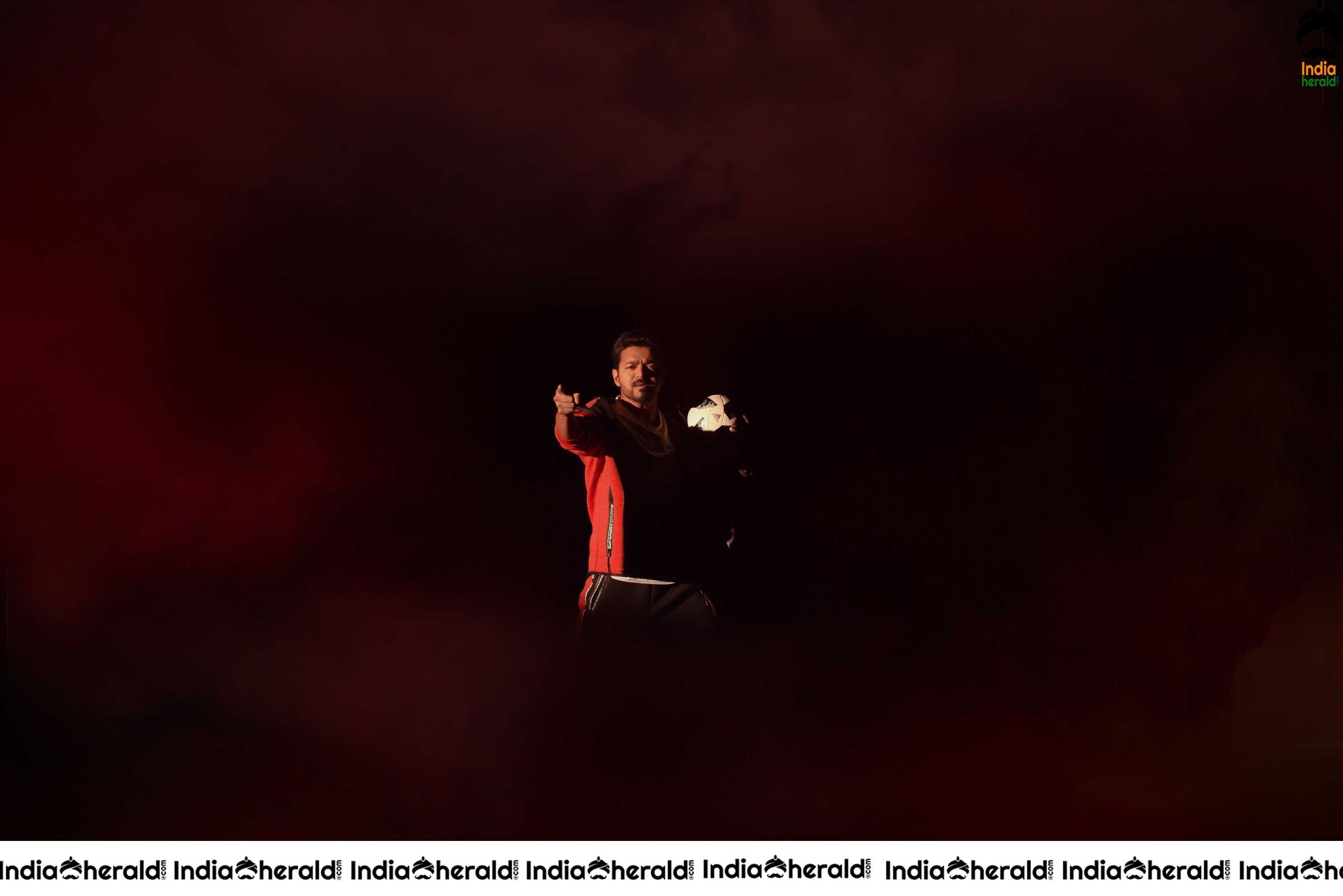 Bigil HD Unseen Wallpapers and Posters Set 1