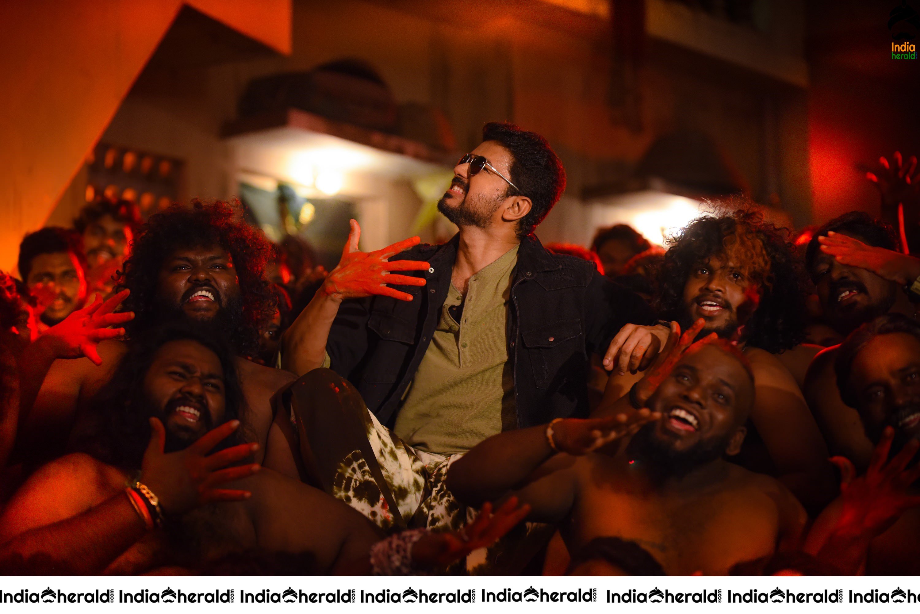Bigil HD Unseen Wallpapers and Posters Set 2