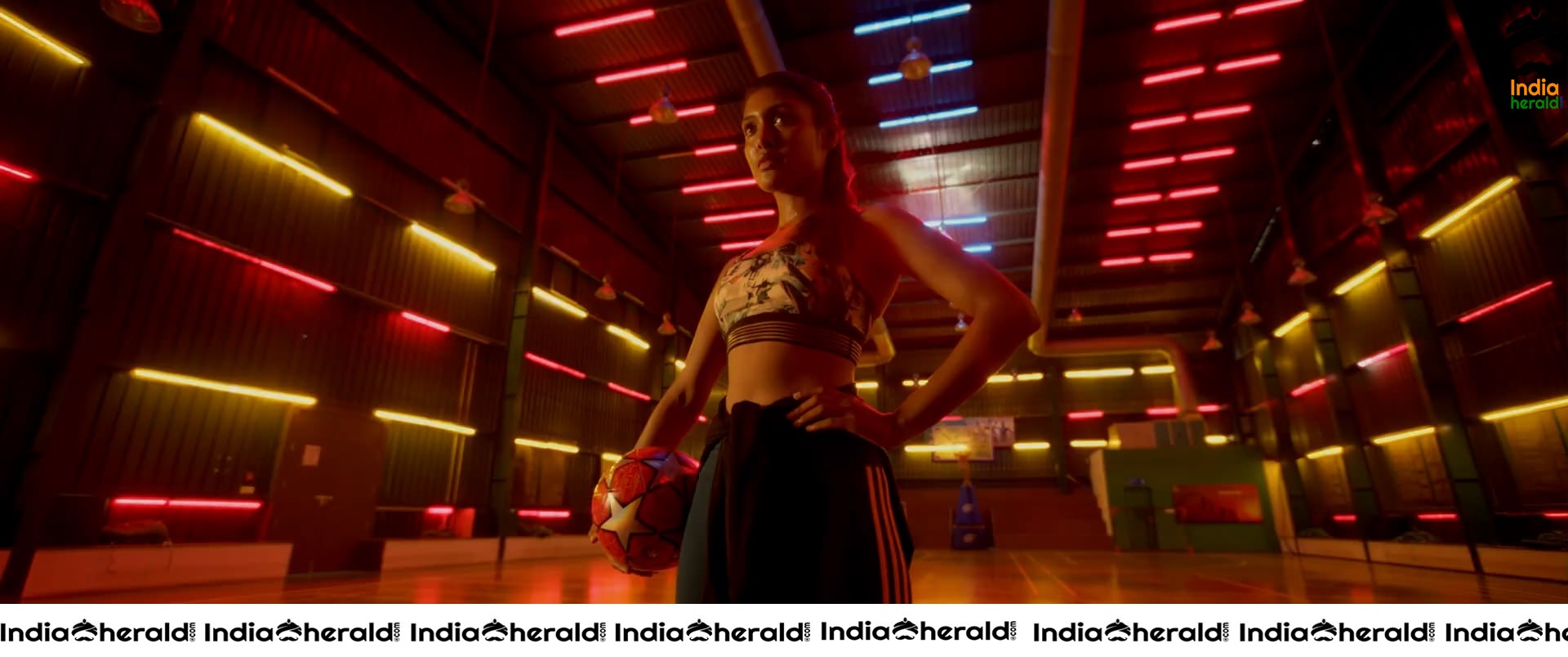 BIGIL TRAILER HD STILLS SET 3