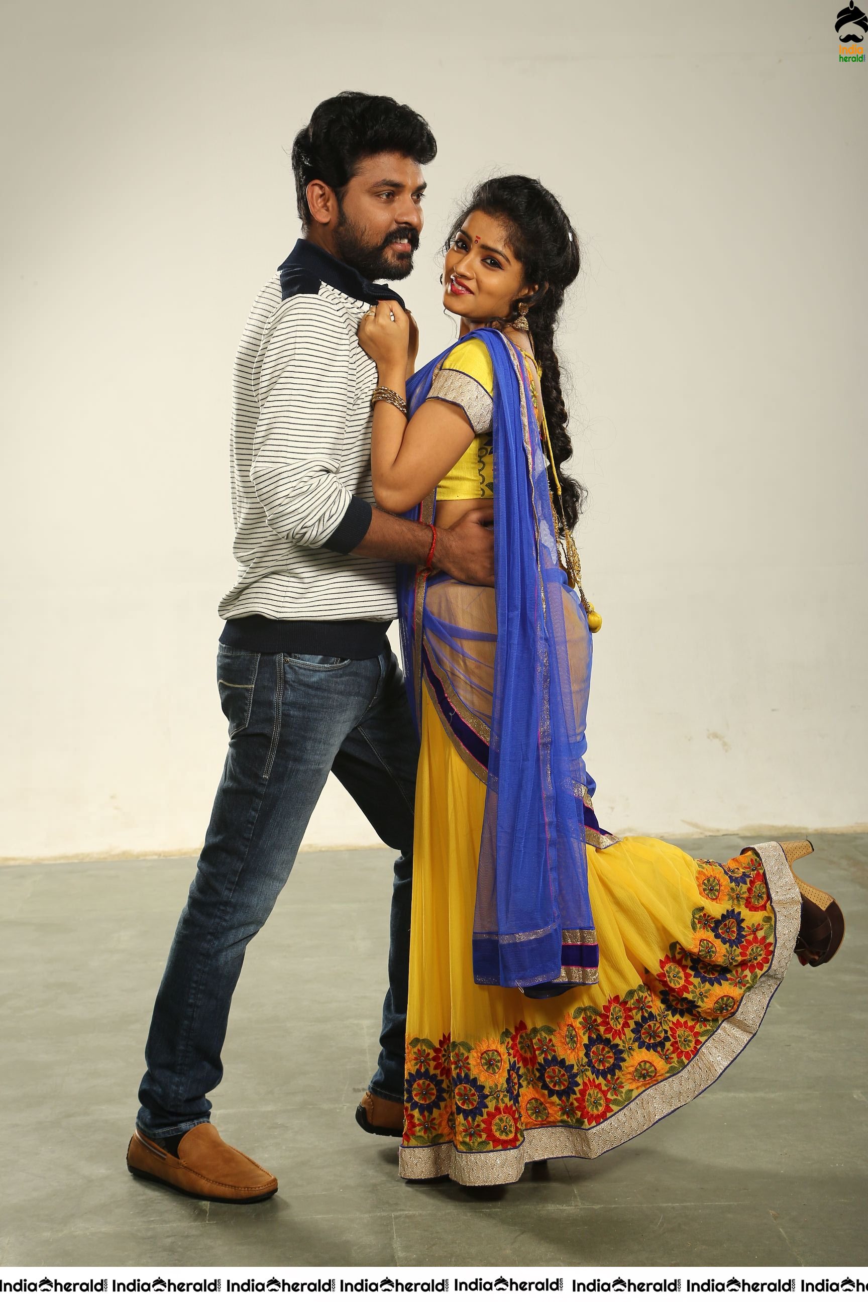 Chozhanaataan Tamil Movie Photoshoot Stills