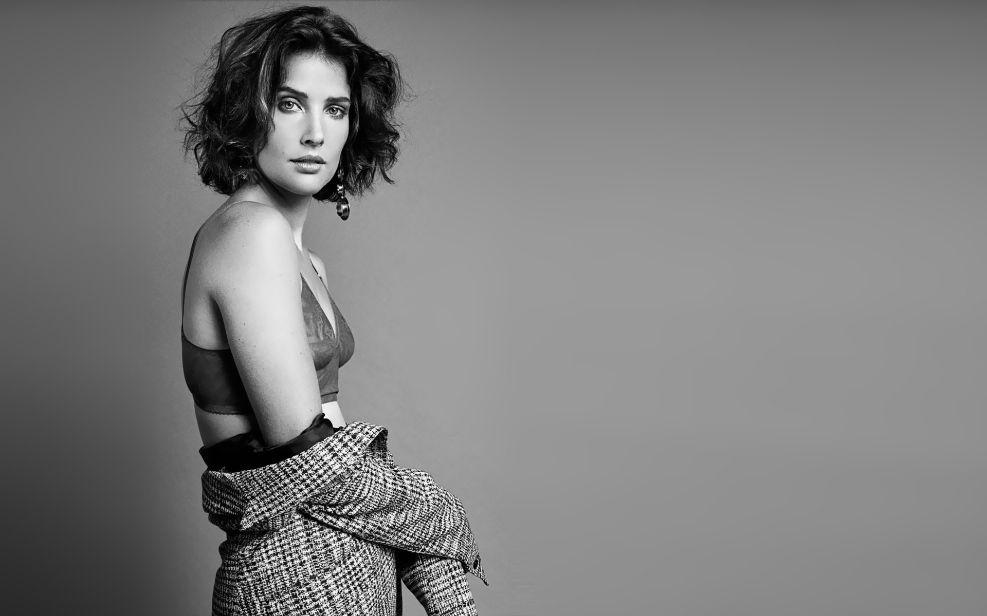 Cobie Smulders Sexy Wallpapers