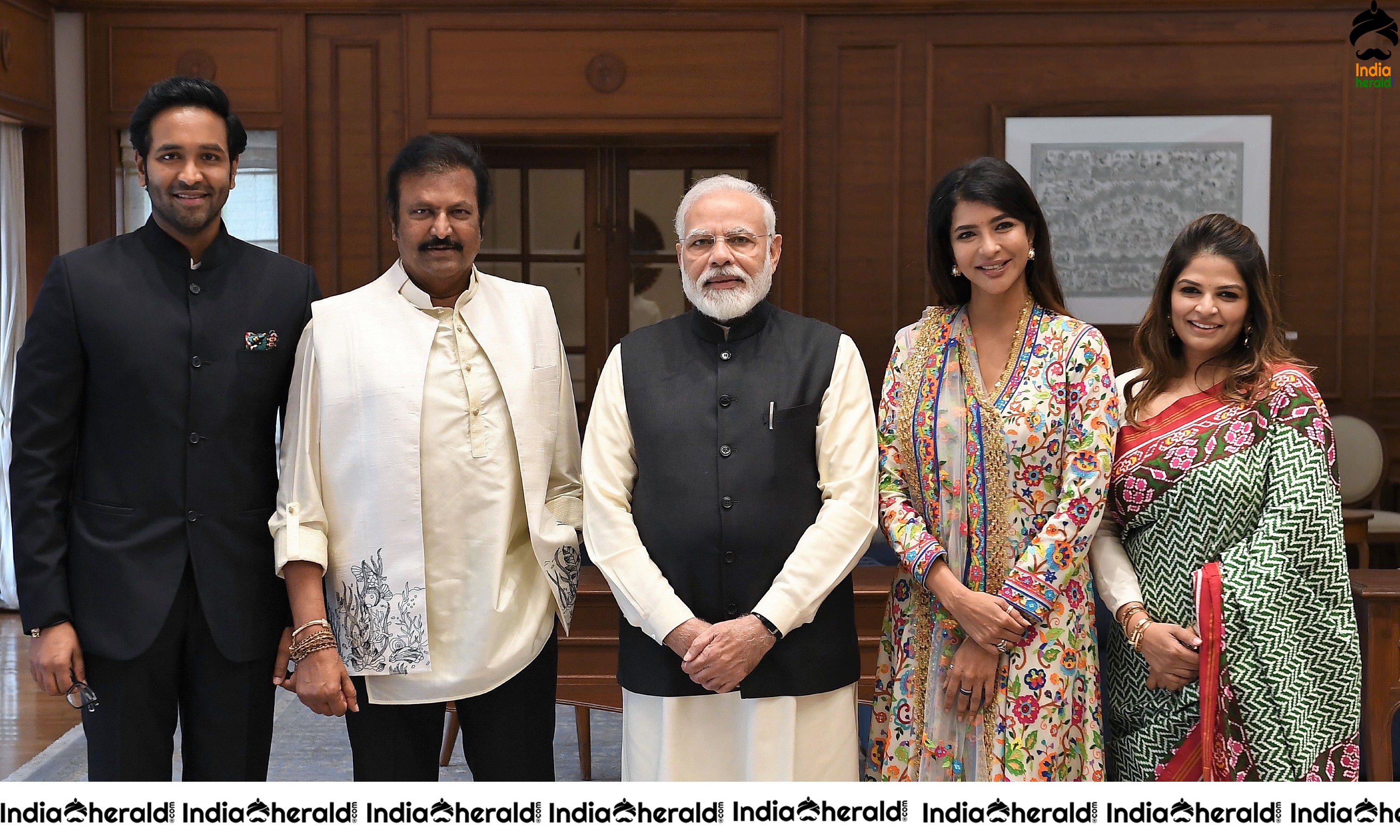 Dr M Mohan Babu and family meets PM Modi