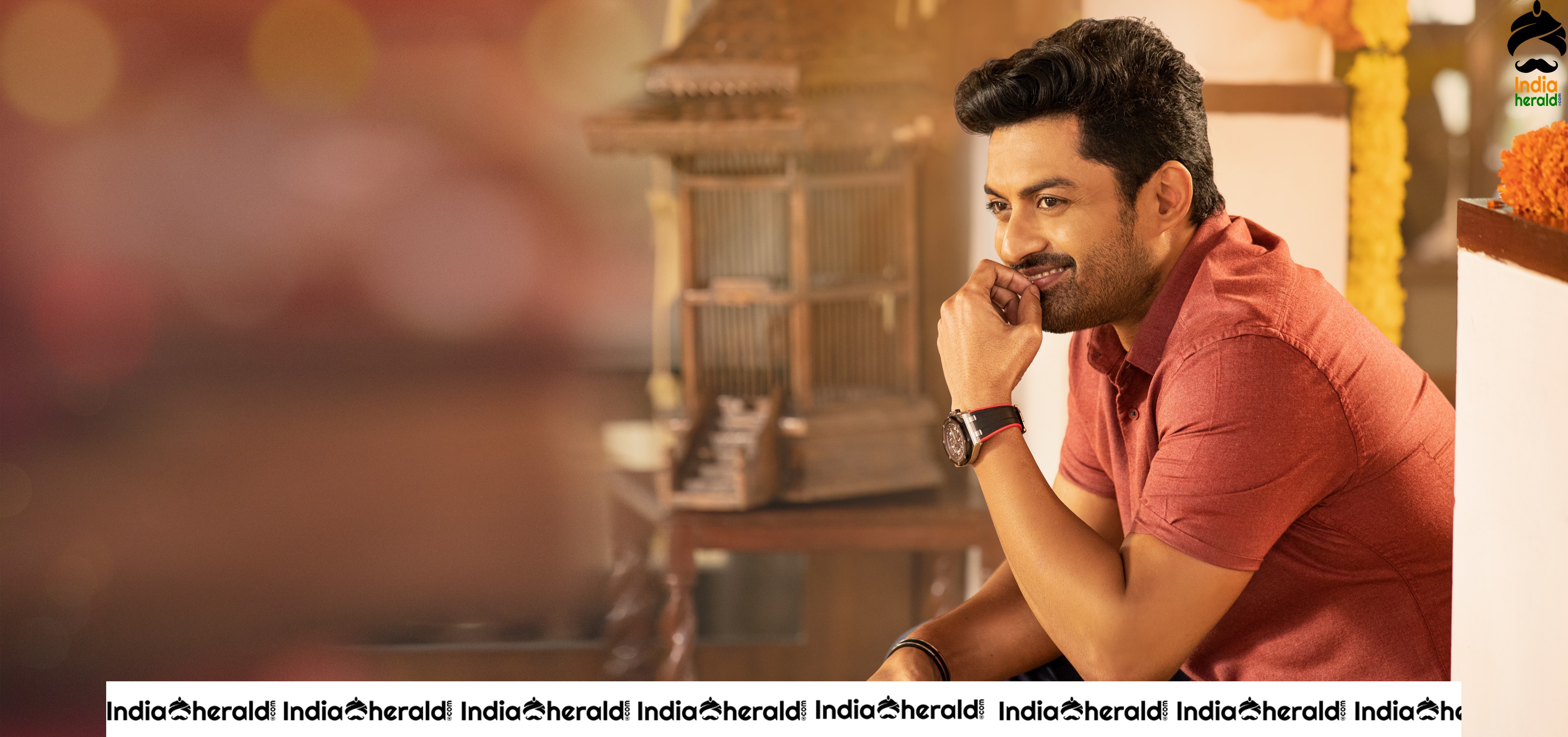 Entha Manchivadavura Movie Stills Set 1