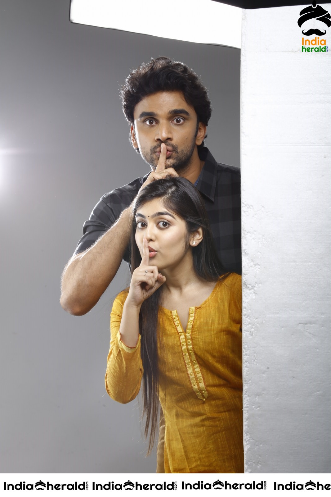 Evvarikee Cheppodhu Movie Stills