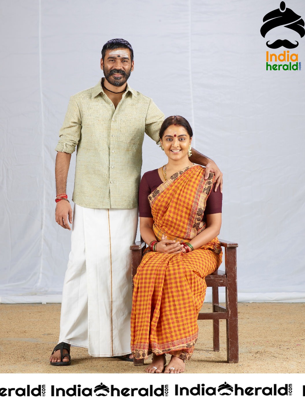 HD Stills of Blockbuster Movie Asuran