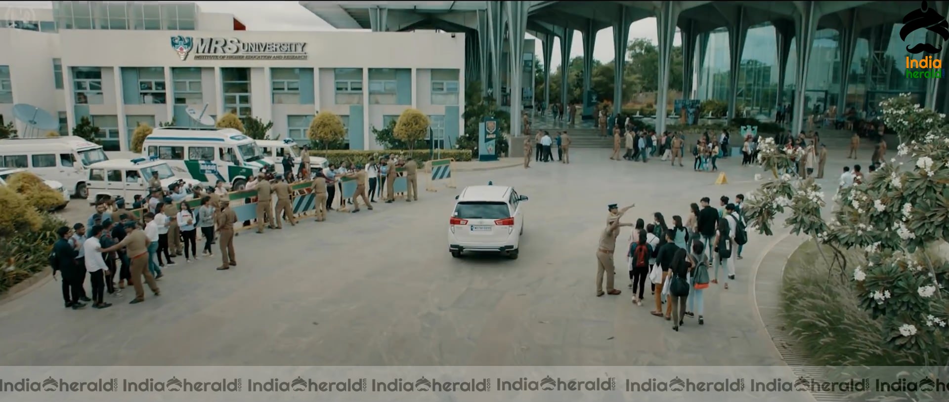 Hero Teaser HD Stills Set 2