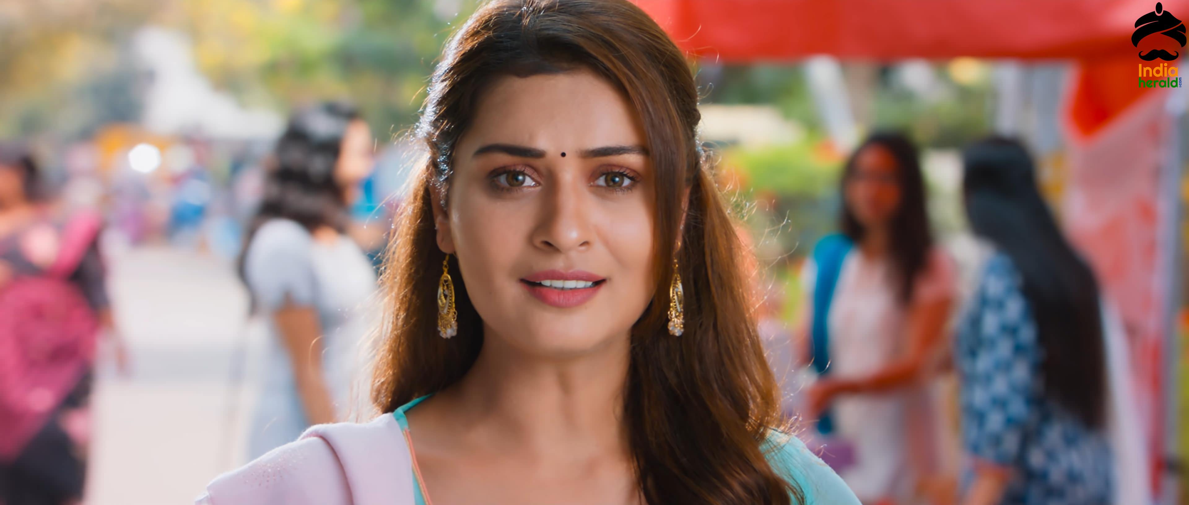 Hot Payal Rajput Will Tempt Your Mood In These RDX Love Stills Set 4