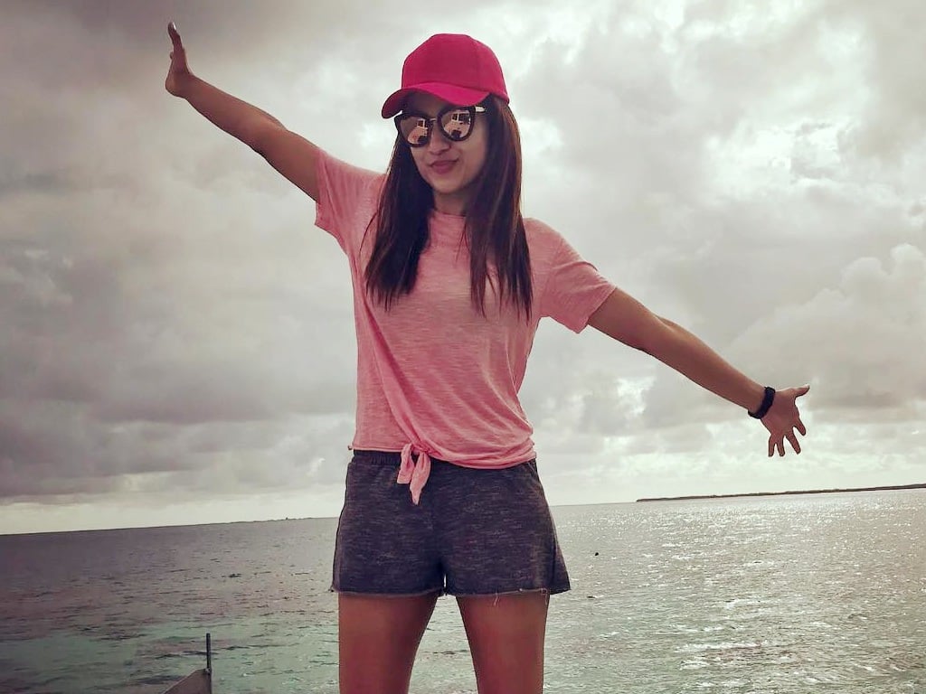 Hot Wall Papers Of Trisha