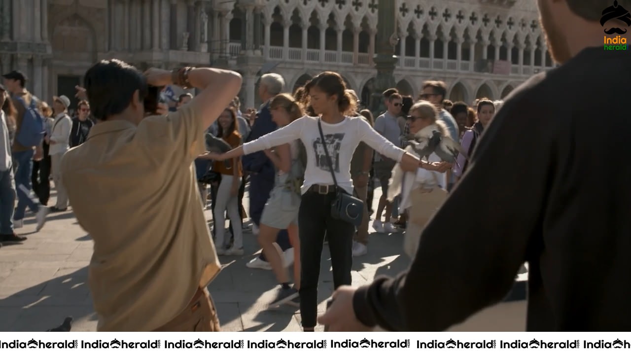 India Herald Exclusive BTS Photos fo Spider Man From From Home Set 1