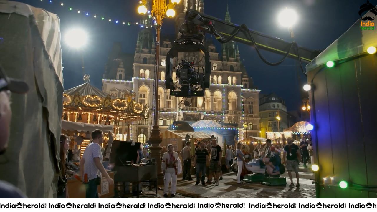 India Herald Exclusive BTS Photos fo Spider Man From From Home Set 1