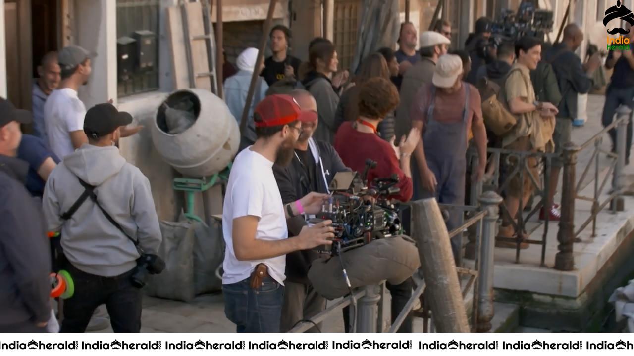 India Herald Exclusive BTS Photos fo Spider Man From From Home Set 1