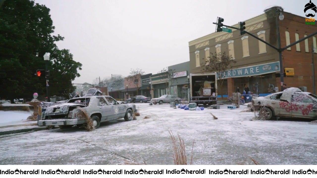 INDIA HERALD EXCLUSIVE BTS UNSEEN PHOTOS of ZOMBIELAND DOUBLE TAP Set 6