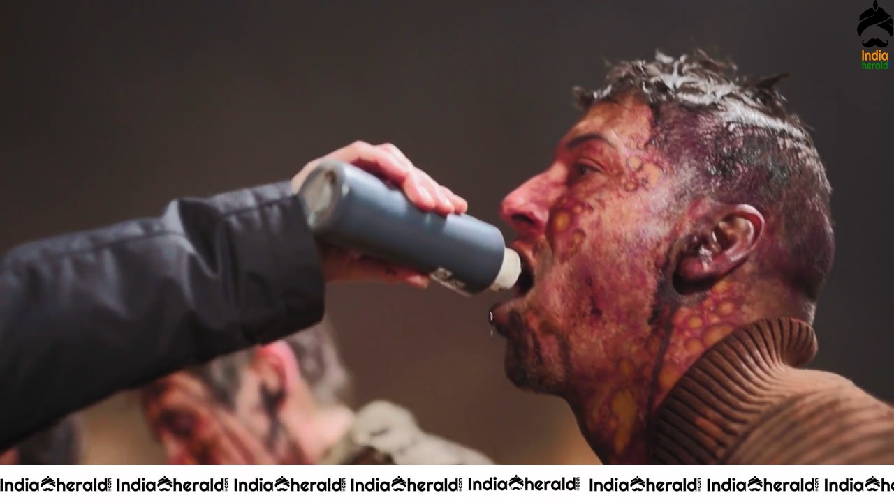 INDIA HERALD EXCLUSIVE BTS UNSEEN PHOTOS of ZOMBIELAND DOUBLE TAP Set 9