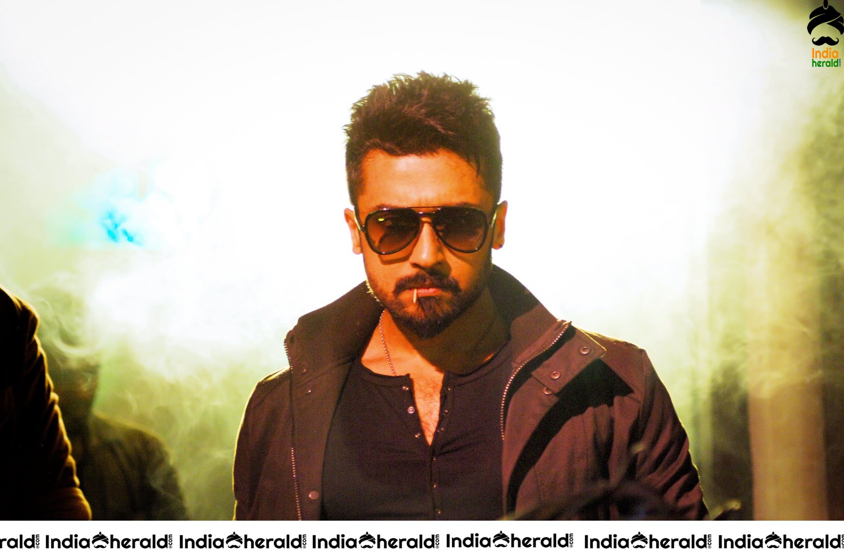 INDIA HERALD EXCLUSIVE Hot Samantha and Surya Unseen Stills from Sikindar Set 1