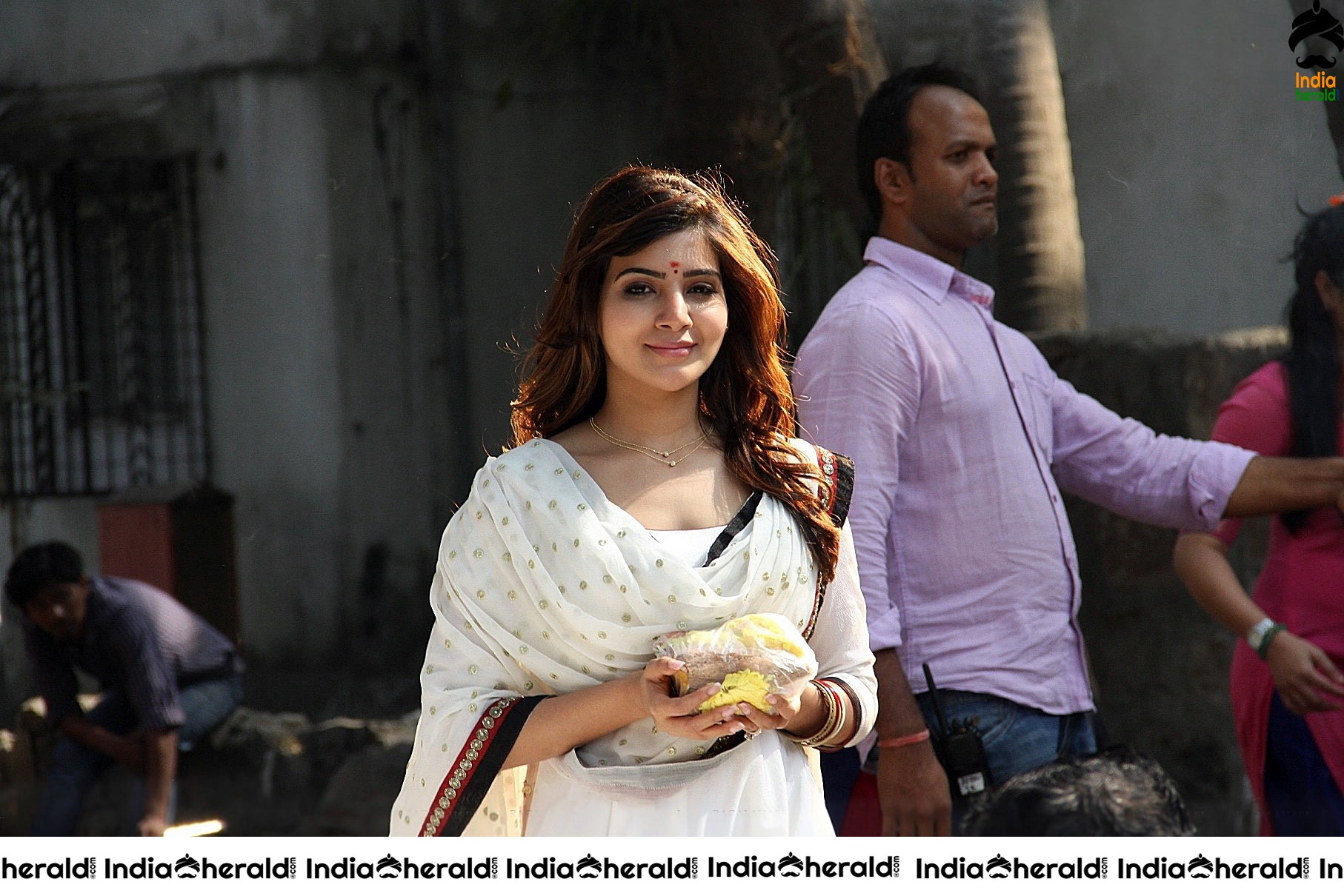 INDIA HERALD EXCLUSIVE Hot Samantha and Surya Unseen Stills from Sikindar Set 6