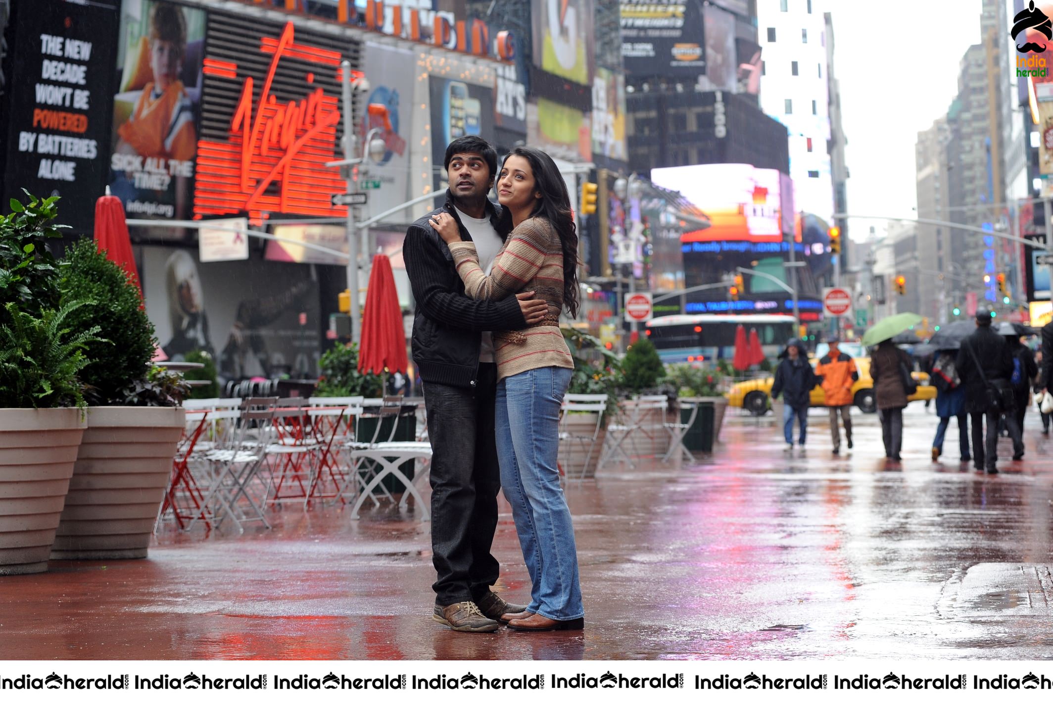 INDIA HERALD EXCLUSIVE PHOTOS OF Vinnaithaandi Varuvaayaa Movie as we celebrate 10th Anniversary Set 1