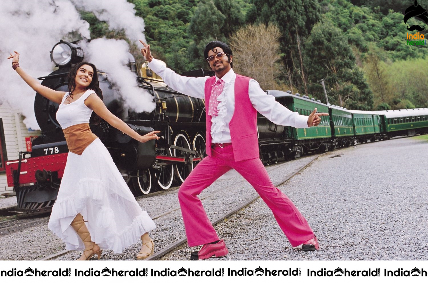 India Herald Exclusive Rare and Unseen Photos of 2005 Super Hit Movie Sivakasi Set 1