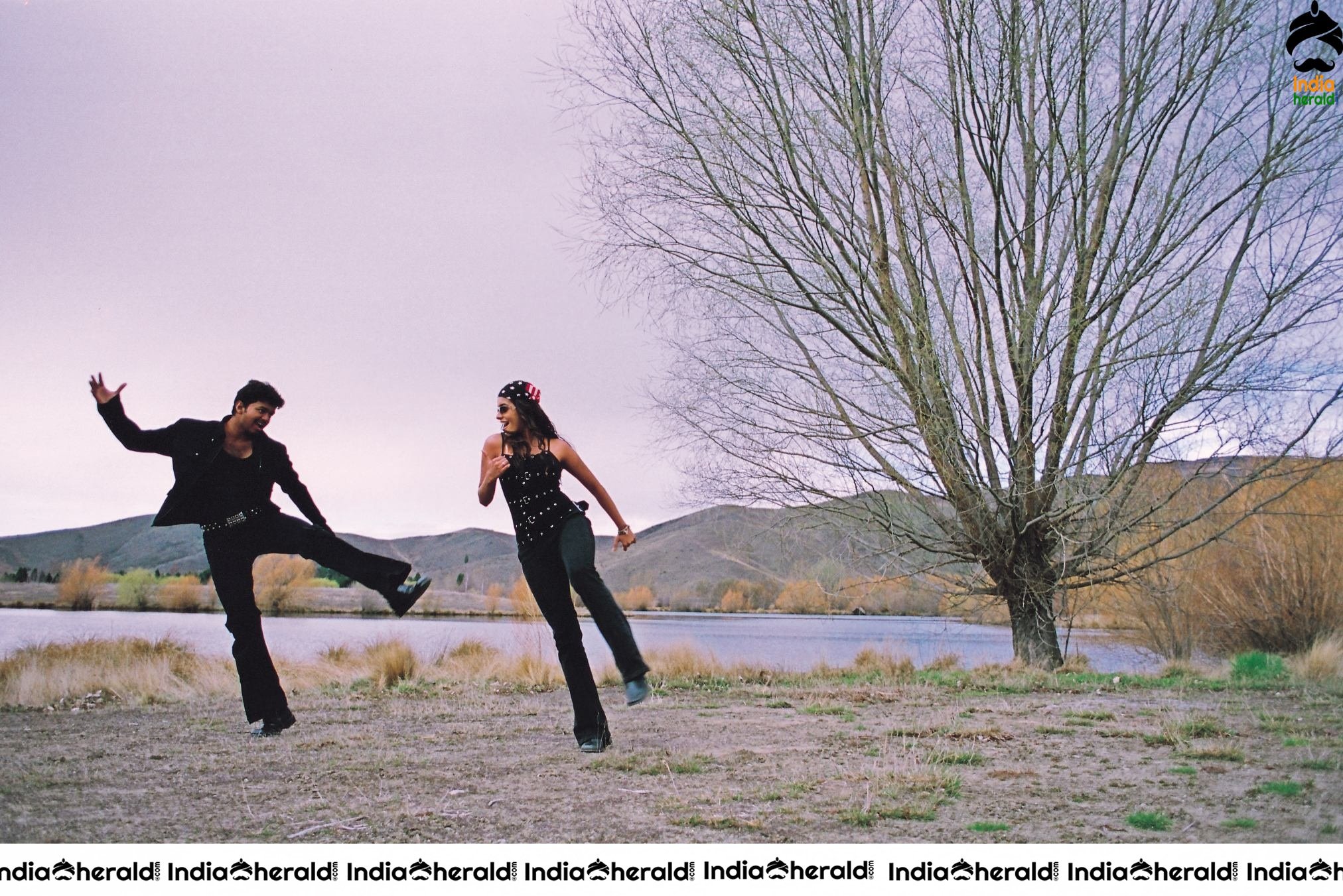 India Herald Exclusive Rare and Unseen Photos of 2005 Super Hit Movie Sivakasi Set 1