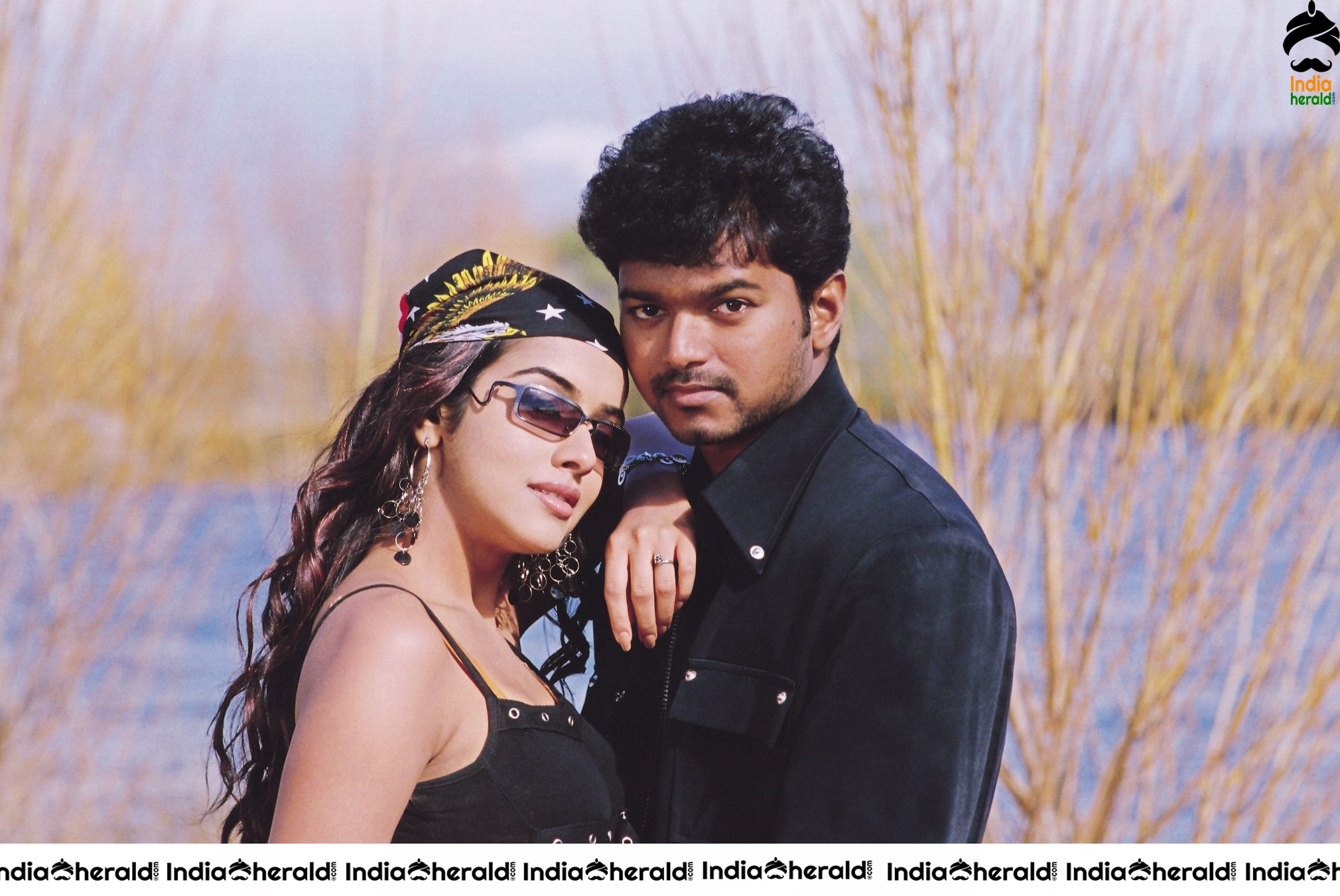 India Herald Exclusive Rare and Unseen Photos of 2005 Super Hit Movie Sivakasi Set 1