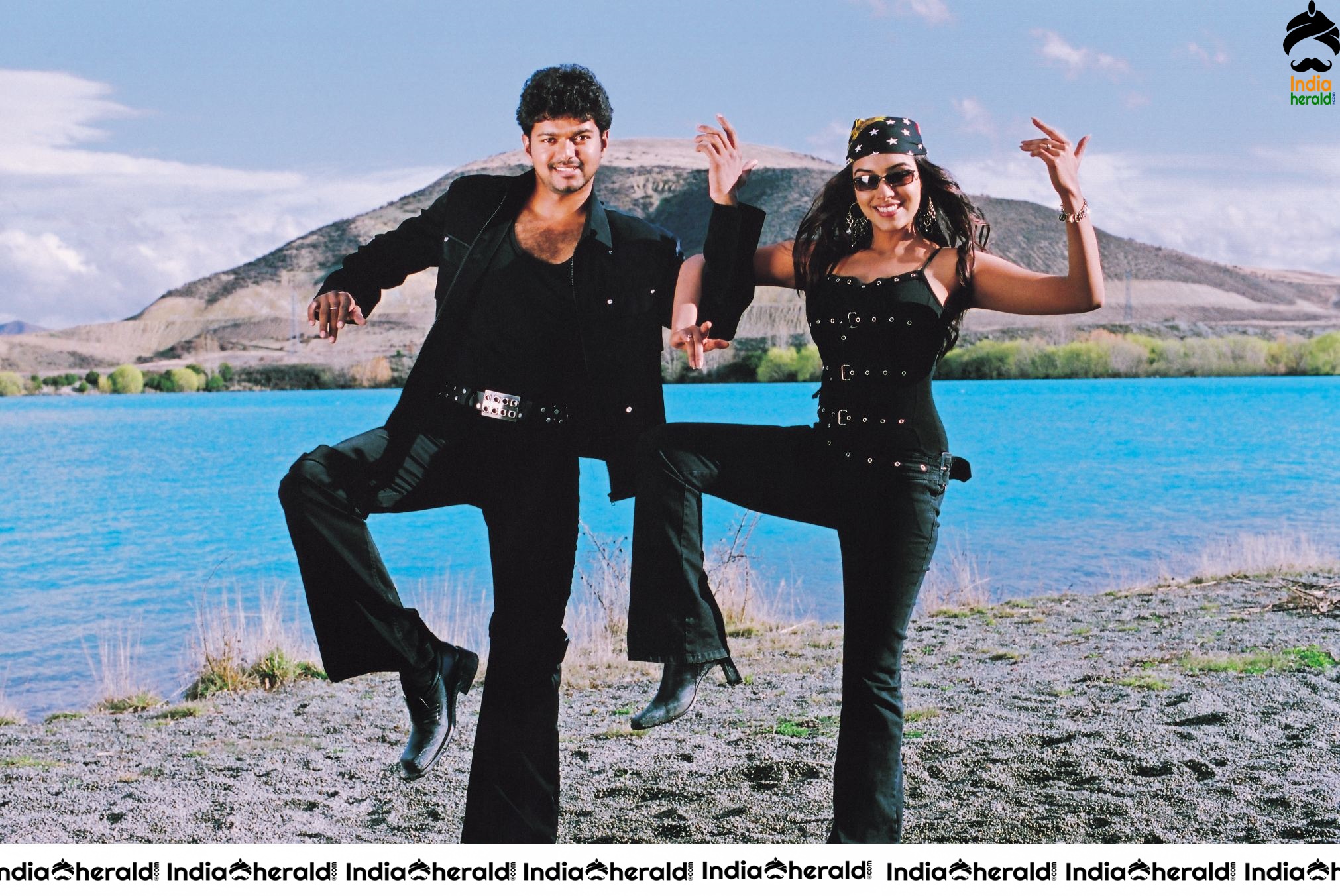 India Herald Exclusive Rare and Unseen Photos of 2005 Super Hit Movie Sivakasi Set 1
