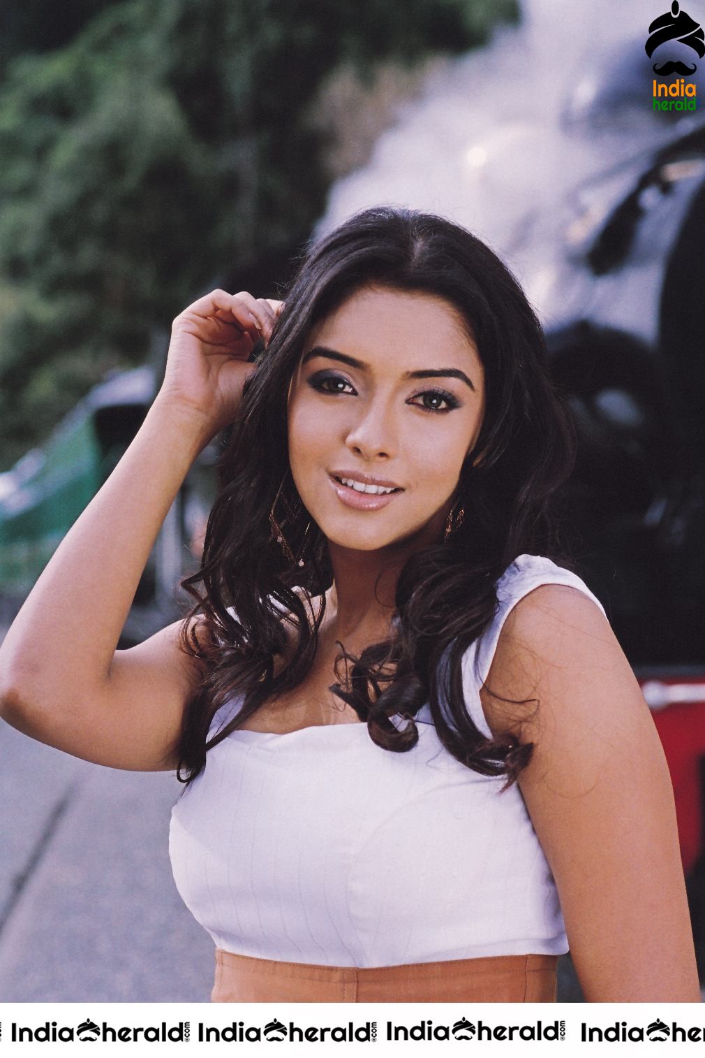 India Herald Exclusive Rare and Unseen Photos of 2005 Super Hit Movie Sivakasi Set 2