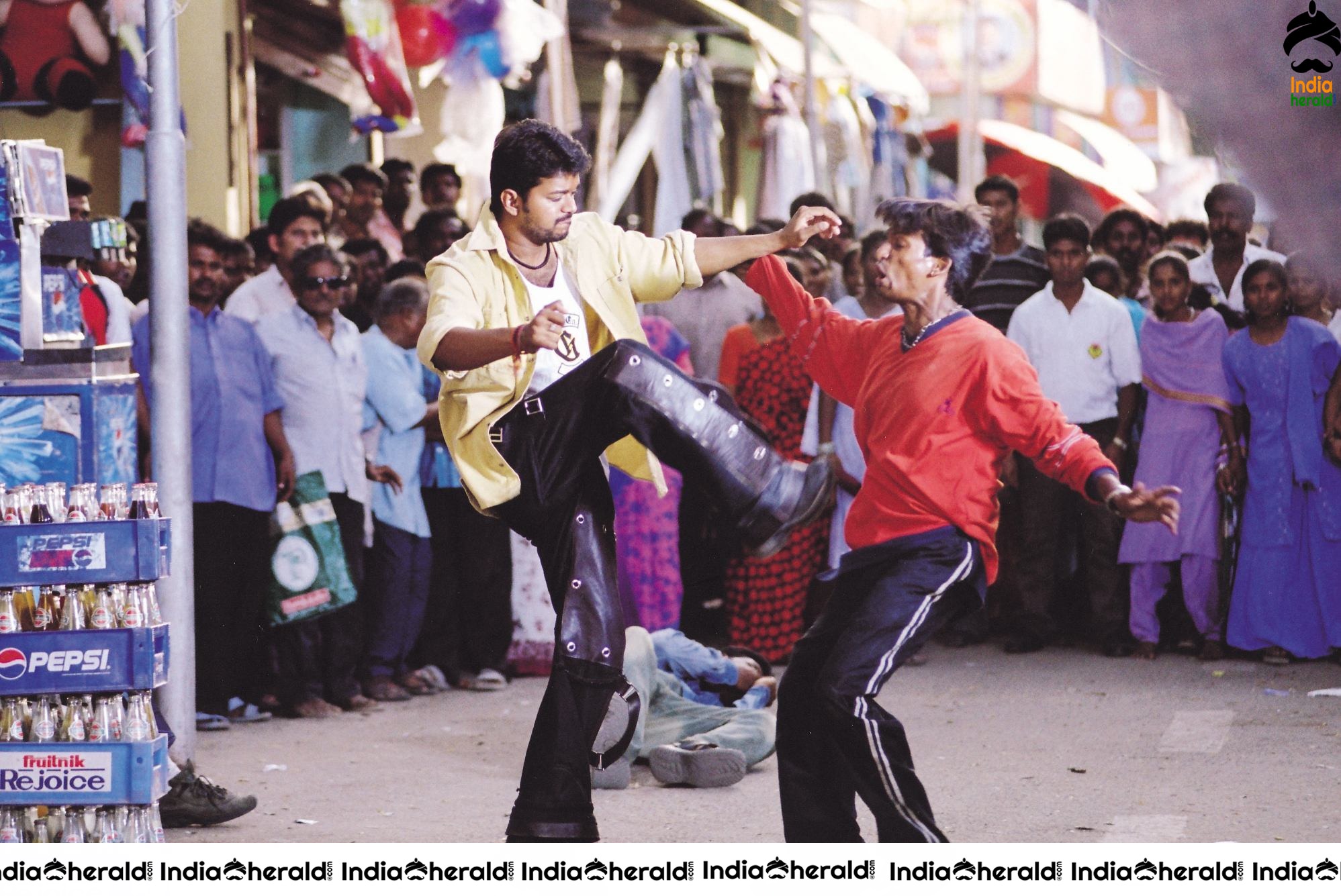 India Herald Exclusive Rare and Unseen Photos of 2005 Super Hit Movie Sivakasi Set 3